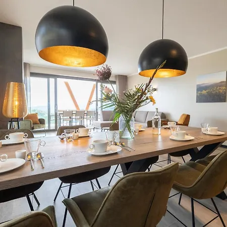 Weitblick Aparthotel 4*