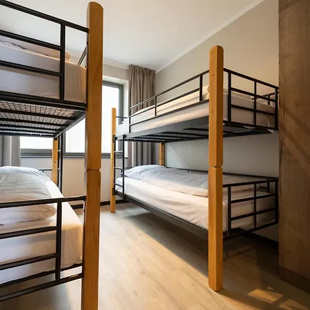 Aparthotel Weitblick 4*