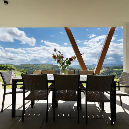 Weitblick Aparthotel 4*